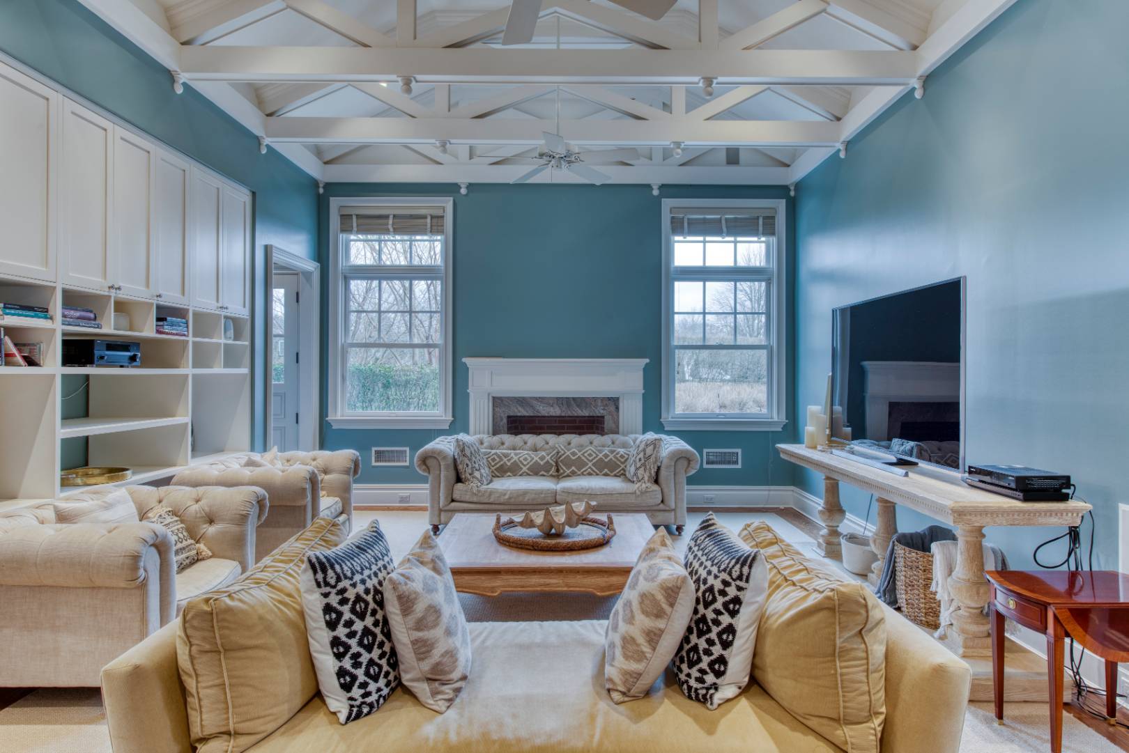 704 Ocean Road Bridgehampton, NY 11932 - Photo 5 of 17