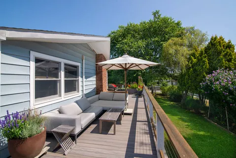 $3,700,000 | 32 Ditch Plains Road, Montauk, NY 11954