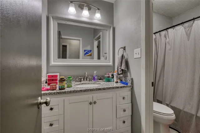 $500 | 1410 Clement Court, College Station, TX 77840