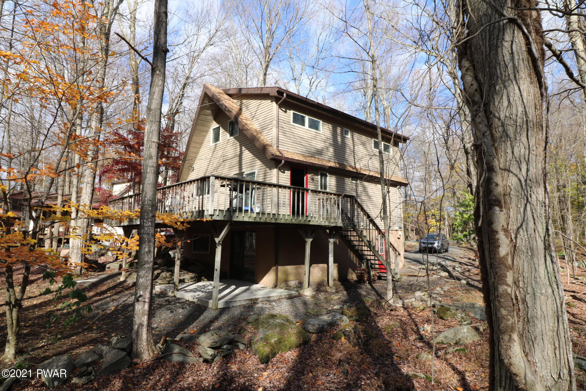 11 Roamingwood Road Lake Ariel, PA 18436 - Photo 4 of 44