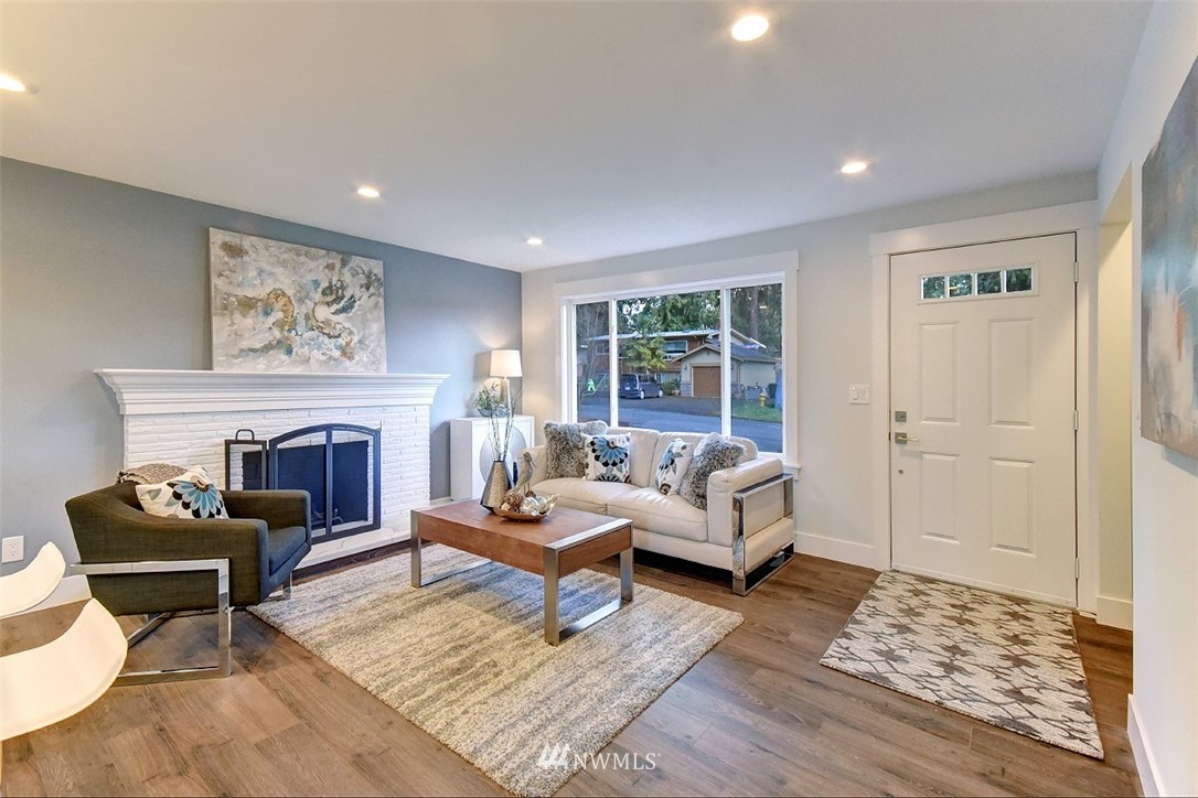 24320 3rd Place West Bothell, WA 98021 - Photo 3 of 24