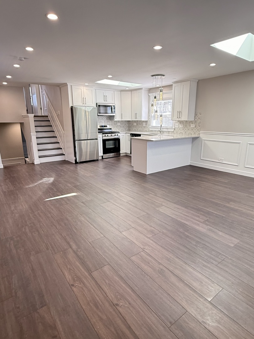 11657 South Racine Avenue Chicago, IL 60643 - Photo 10 of 36 Gallery Image 10