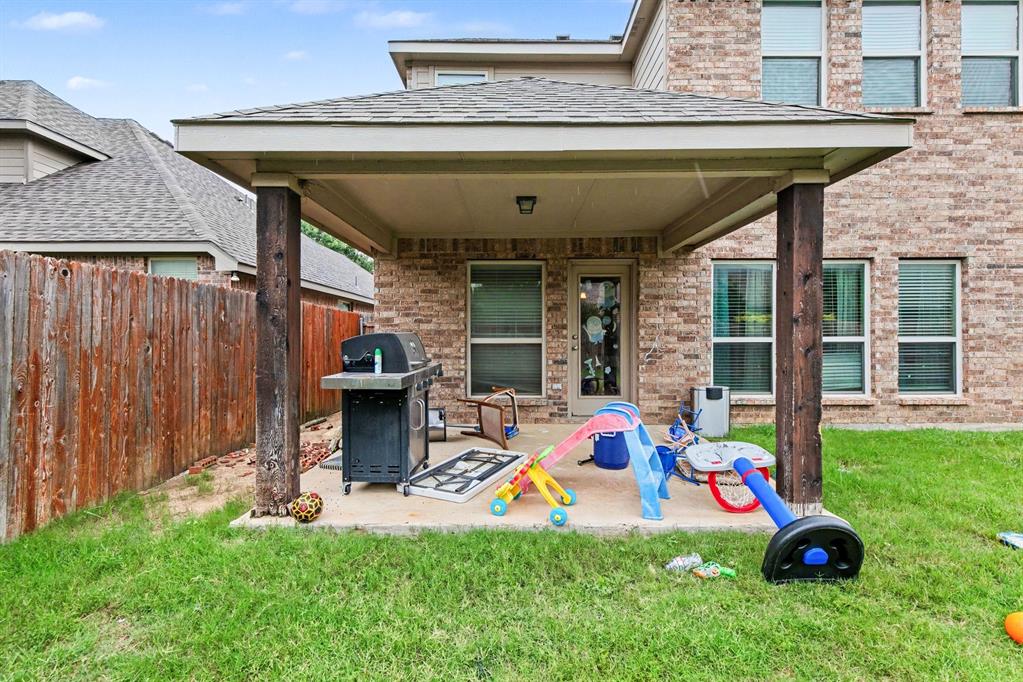 233 Hawks Rdg Trail Burleson, TX 76028 - Photo 24 of 27