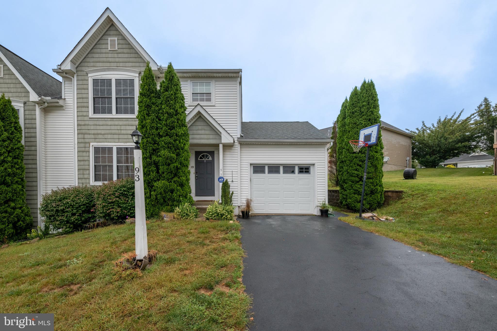 93 Kendale Road Red Lion, PA 17356 - Photo 1 of 33 Gallery Image 1