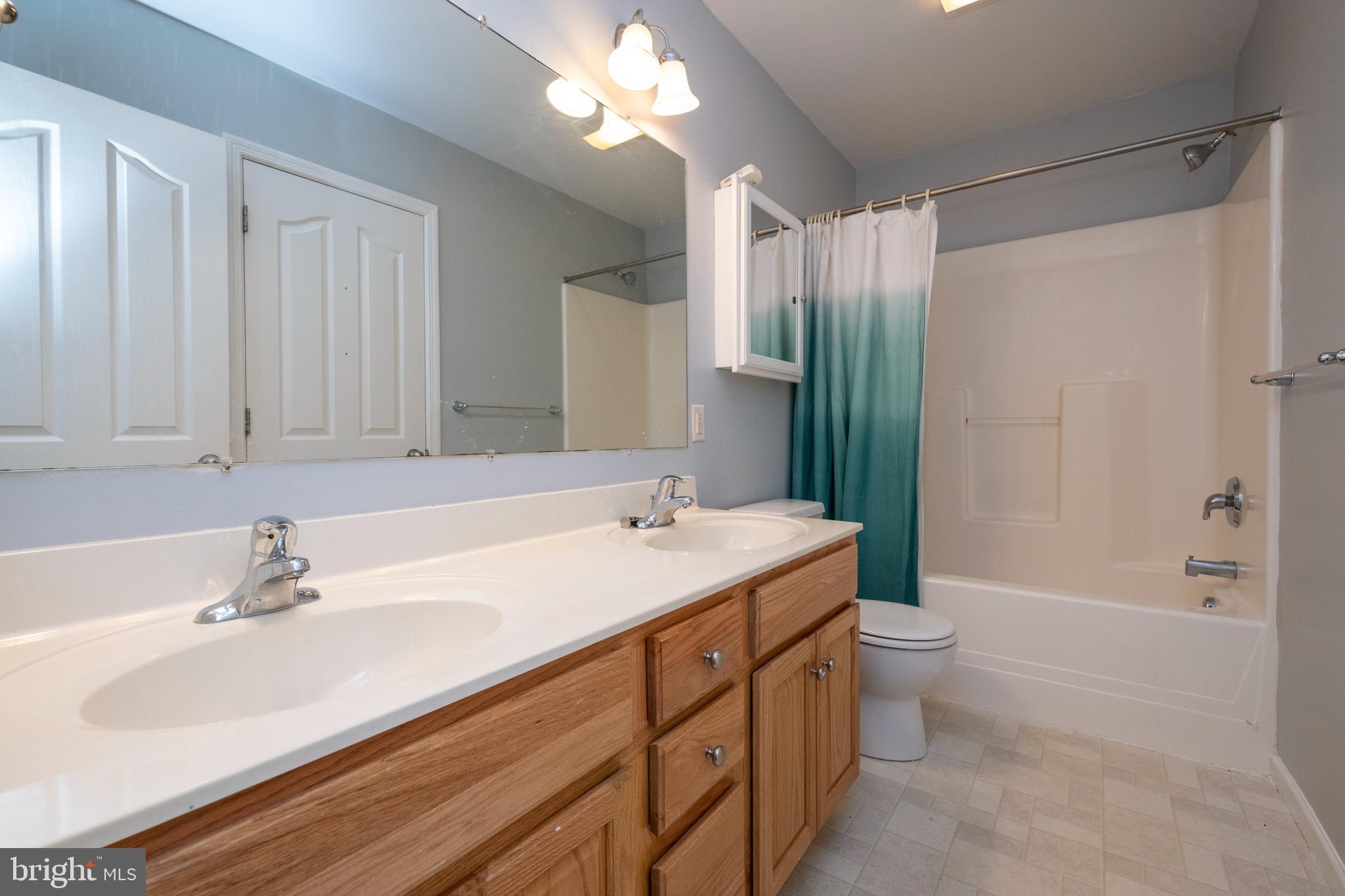 93 Kendale Road Red Lion, PA 17356 - Photo 21 of 33 Gallery Image 21