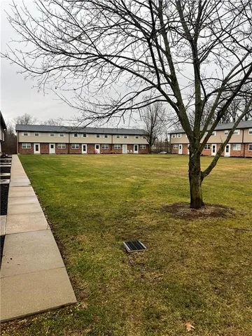 $124,900 | 380 Northgate Drive, Unit E, Apollo, PA 15613