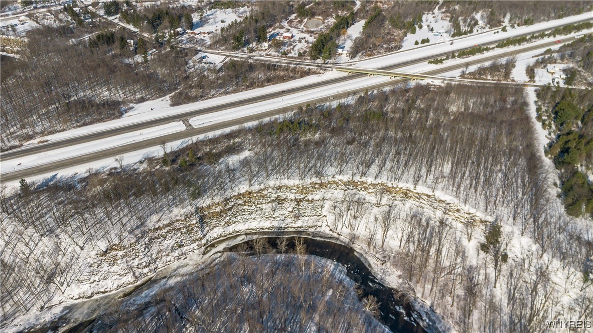 2175 North Creek Road Eden, NY 14085 - Photo 3 of 4