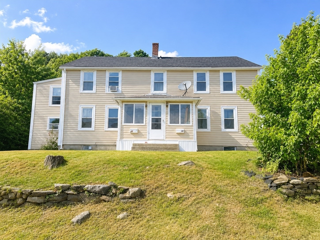 92-94 Sargent Street Leicester, MA 01611 - Photo 1 of 25