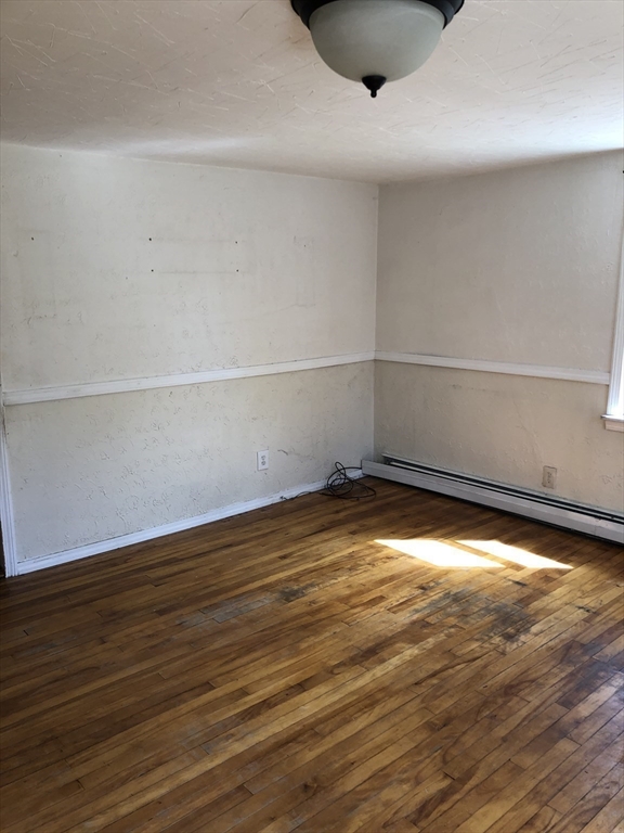 92-94 Sargent Street Leicester, MA 01611 - Photo 12 of 25