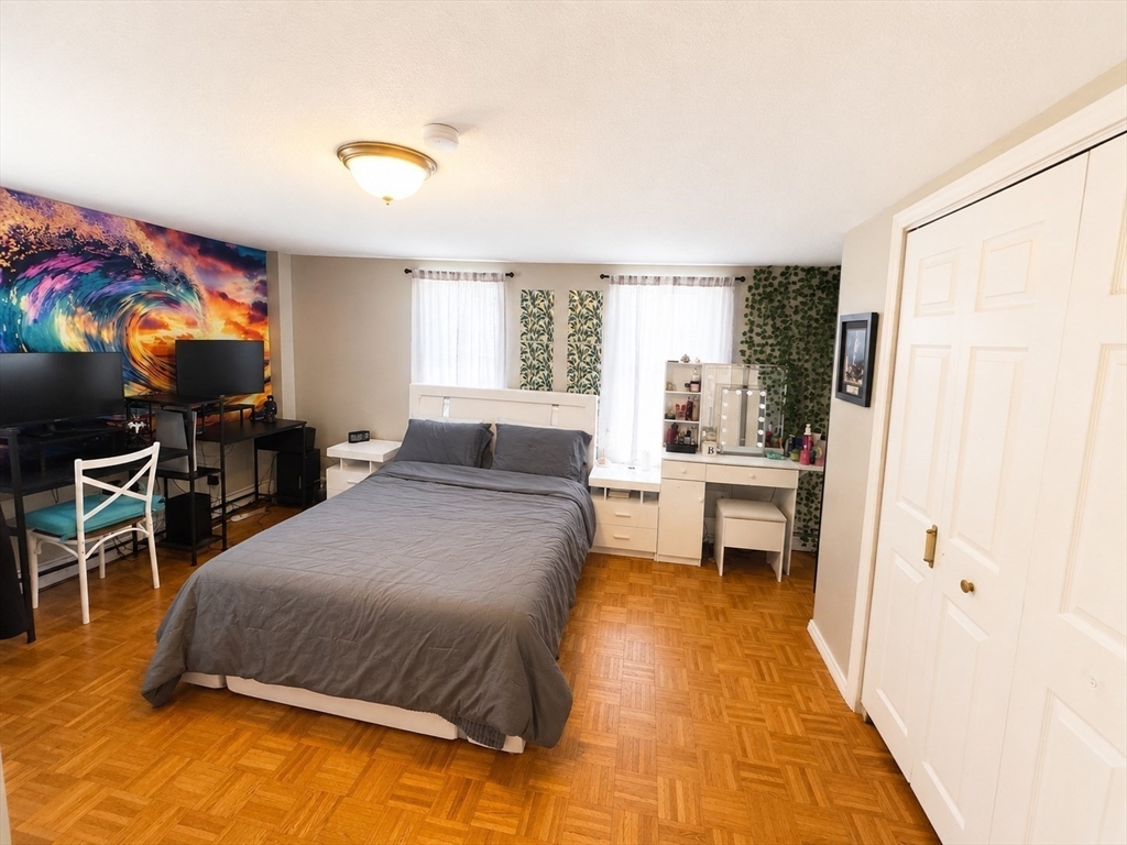92-94 Sargent Street Leicester, MA 01611 - Photo 17 of 25