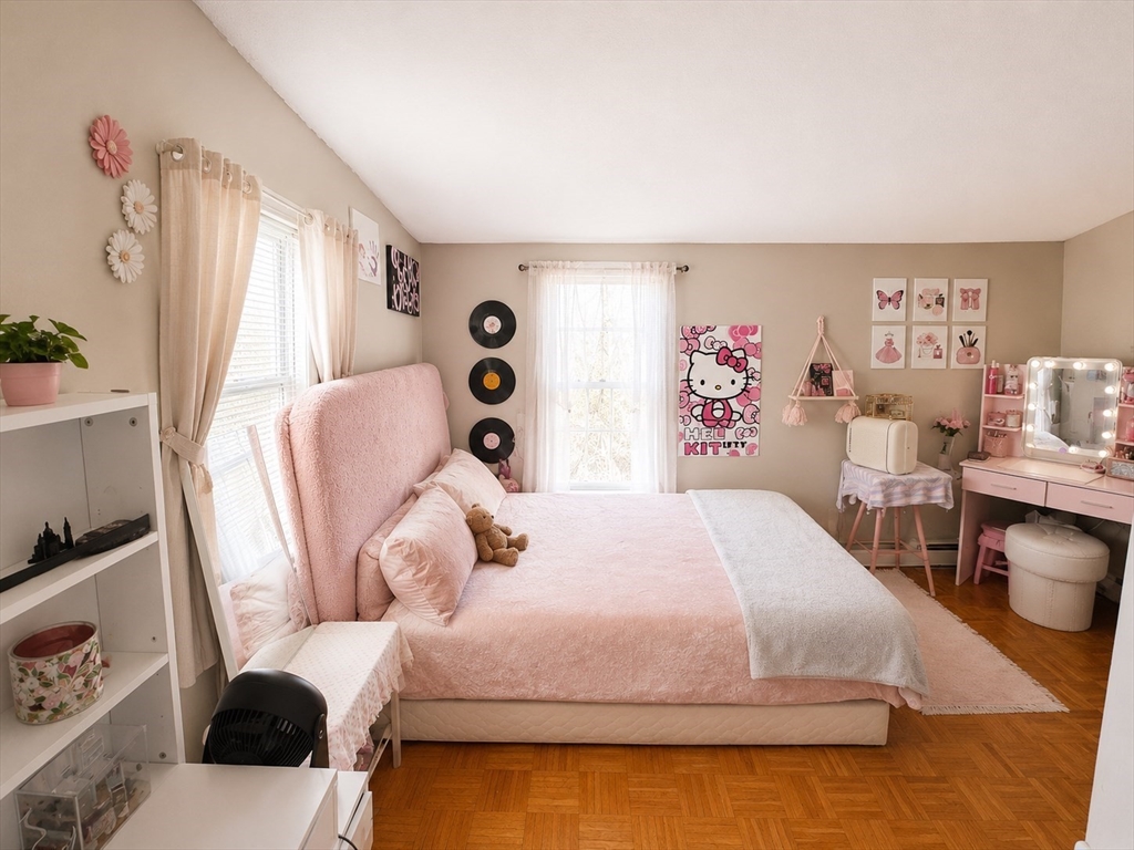 92-94 Sargent Street Leicester, MA 01611 - Photo 4 of 25 a bedroom with a bed and a couch