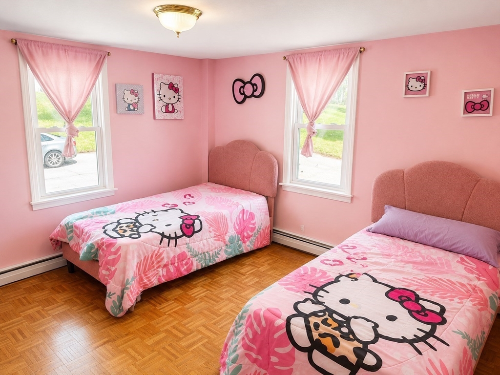 92-94 Sargent Street Leicester, MA 01611 - Photo 6 of 25 a bedroom with a bed and a window