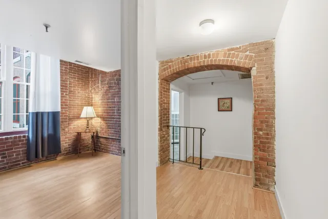 $259,000 | 470 Silver Street, Unit 206, Manchester, NH 03103