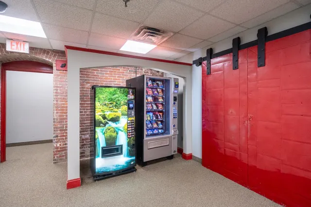 $249,000 | 470 Silver Street, Unit 206, Manchester, NH 03103