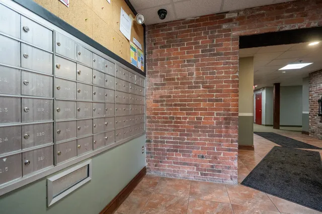 $259,000 | 470 Silver Street, Unit 206, Manchester, NH 03103