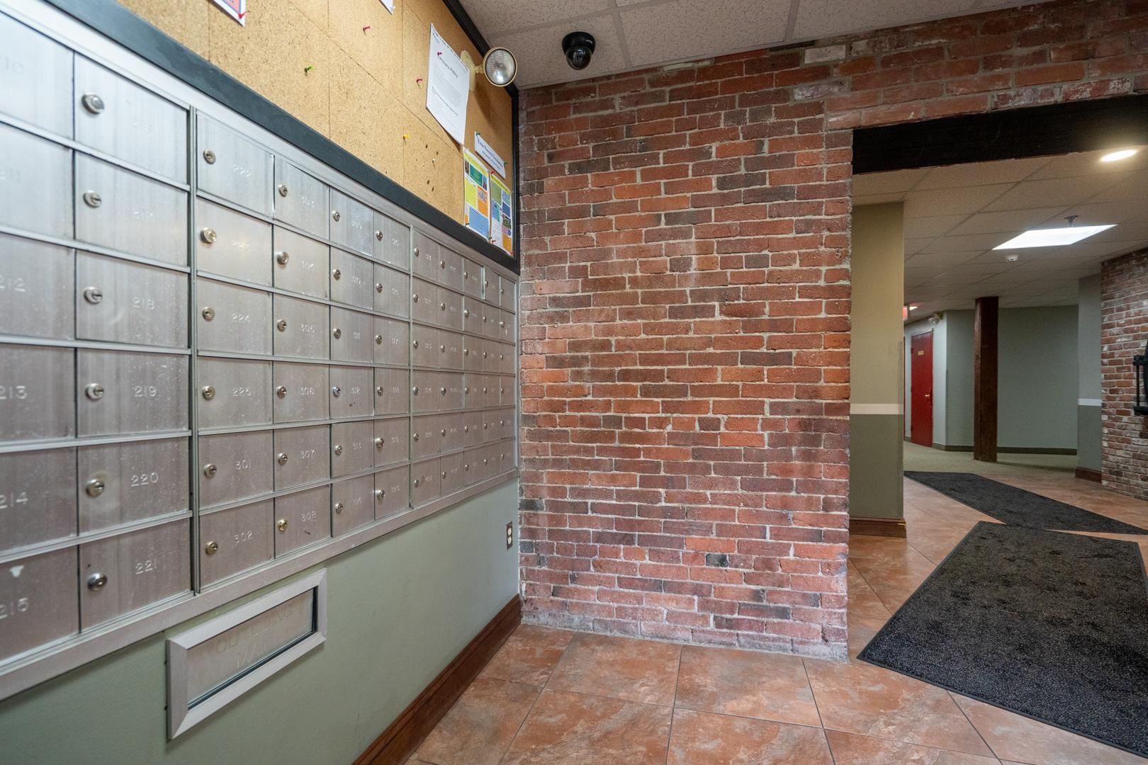 470 Silver Street, Unit 206 Manchester, NH 03103 - Photo 29 of 34