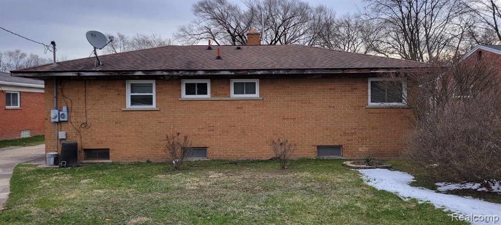 14065 Inkster Road Livonia, MI 48154 - Photo 4 of 25