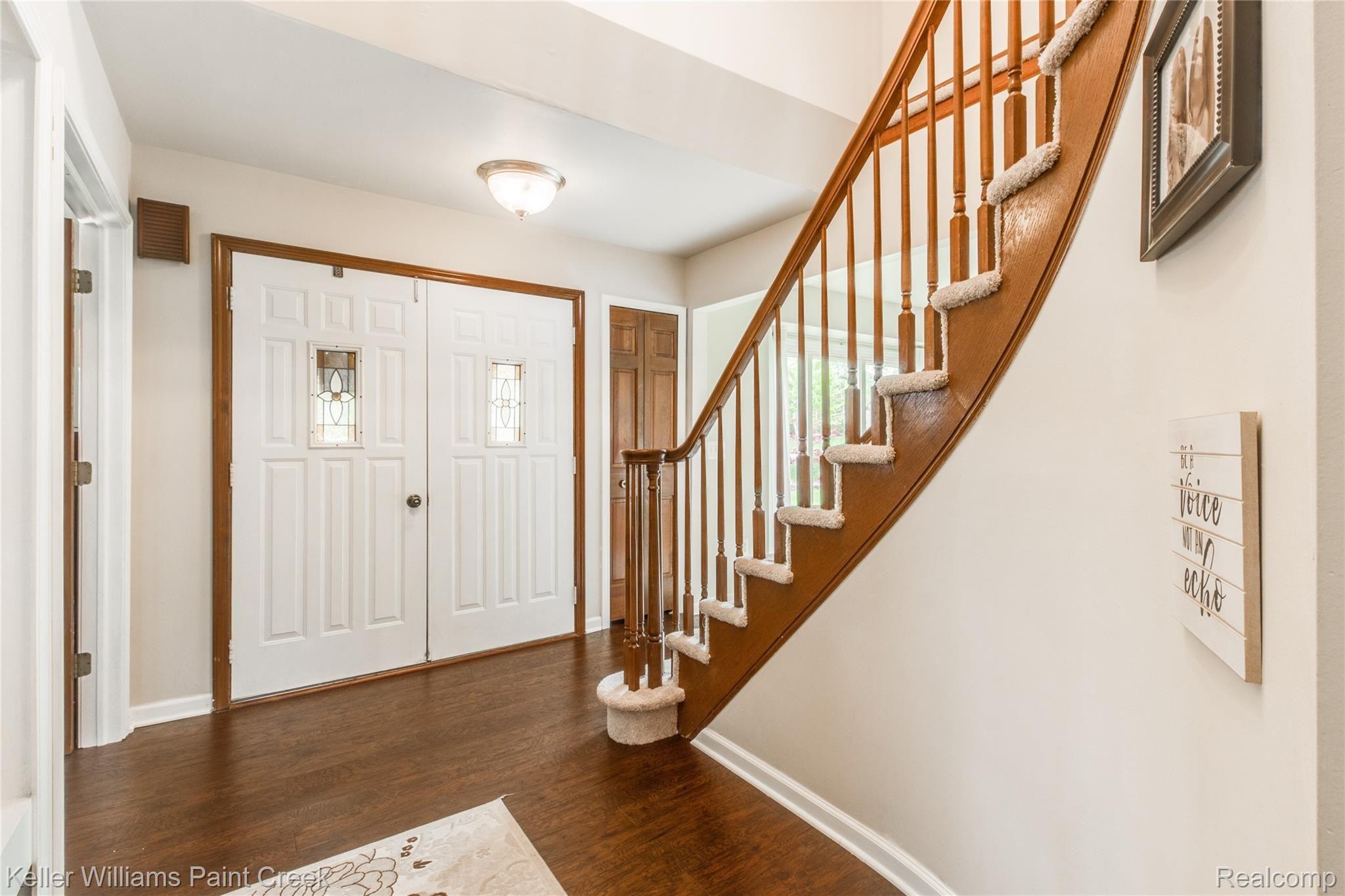 2625 Winter Park Road Rochester, MI 48309 - Photo 24 of 45 INTERIORS (1 of 42).jpg