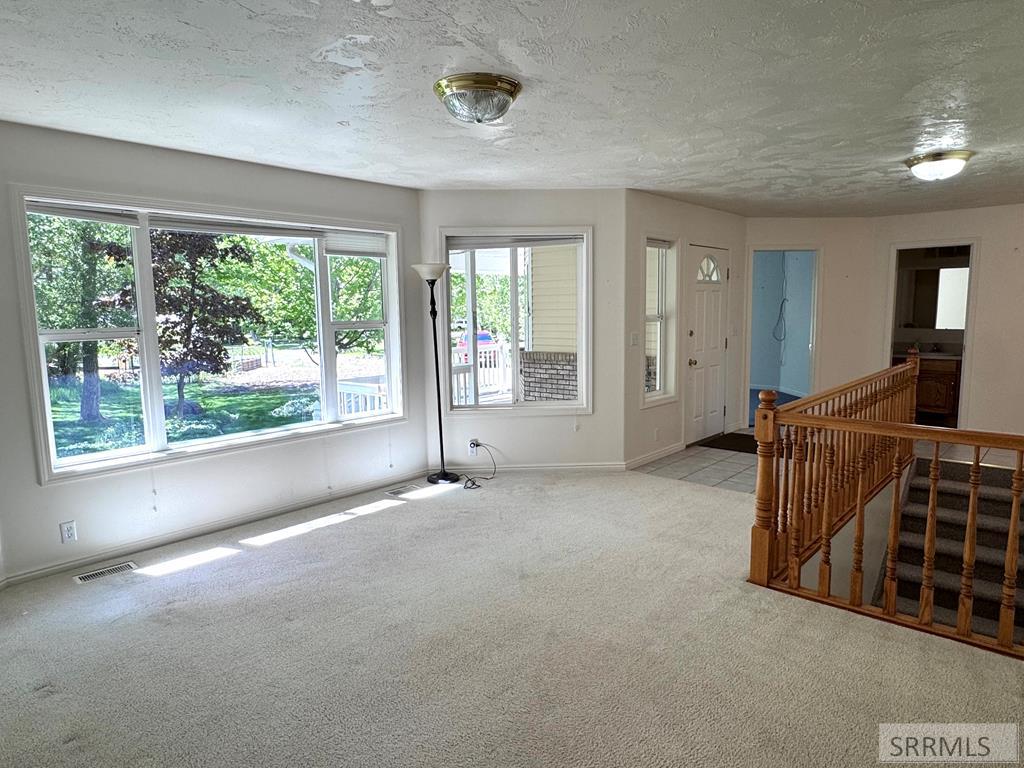 486 North 4154 East Rigby, ID 83442 - Photo 5 of 88 Living Room