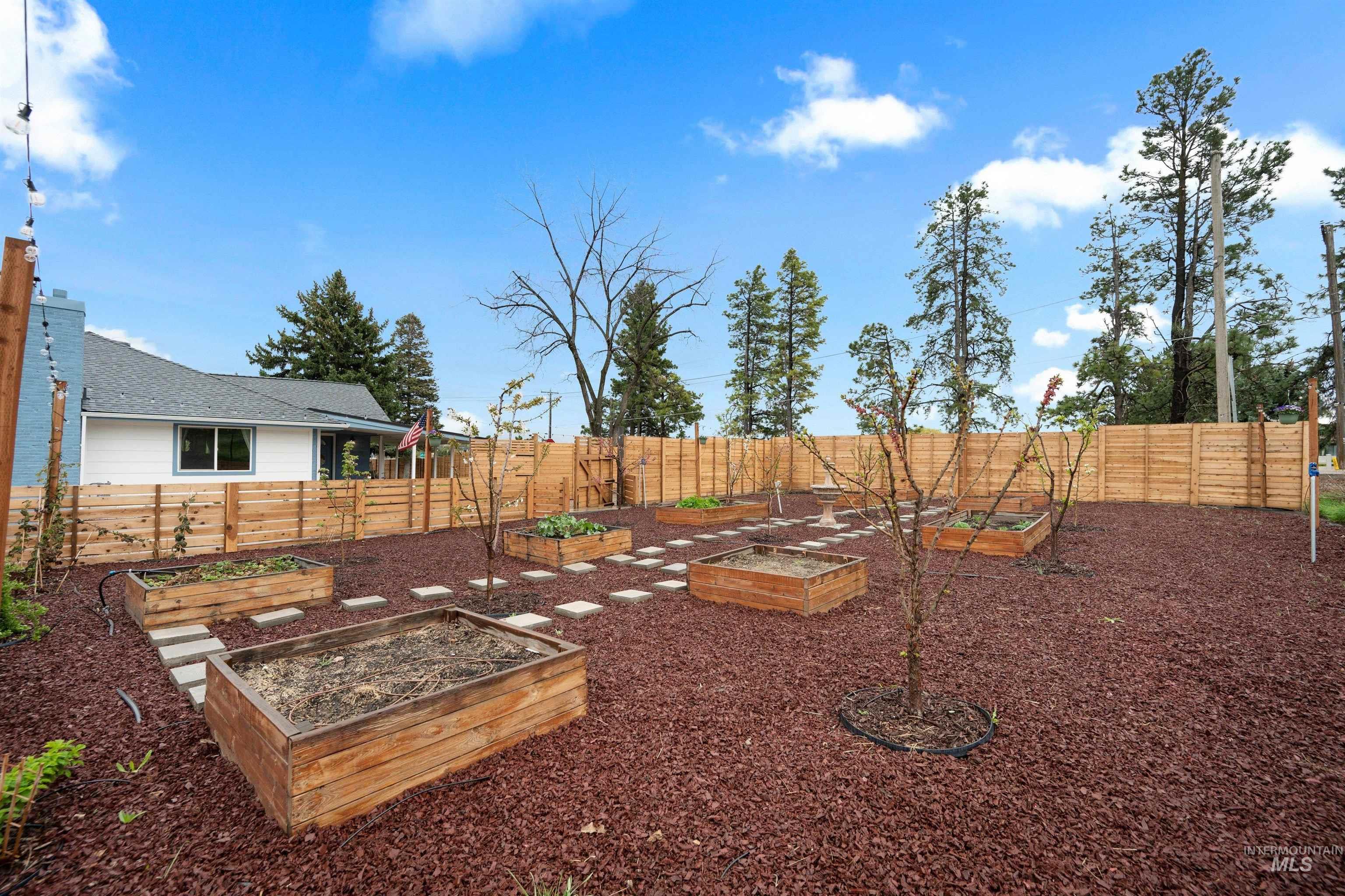 7816 East Victory Road Nampa, ID 83687 - Photo 42 of 44