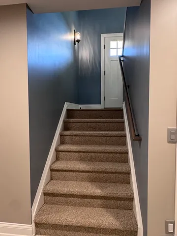 $529,900 | 21 Charles Street, Enfield, CT 06082