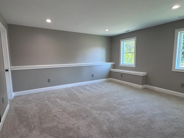 $529,900 | 21 Charles Street, Enfield, CT 06082