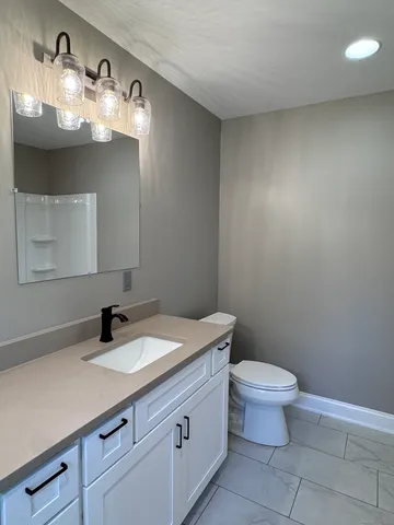 $529,900 | 21 Charles Street, Enfield, CT 06082