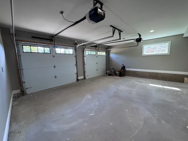 $529,900 | 21 Charles Street, Enfield, CT 06082