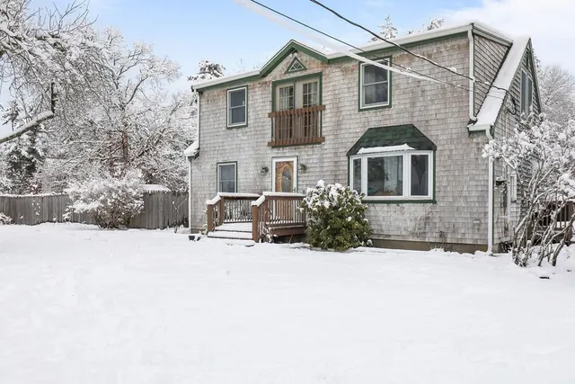 $525,000 | 4 White Pine Avenue, Wareham, MA 02576