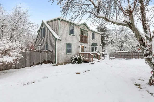 $525,000 | 4 White Pine Avenue, Wareham, MA 02576