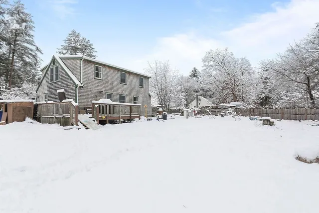 $525,000 | 4 White Pine Avenue, Wareham, MA 02576