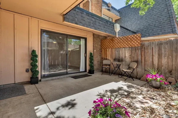 $2,149 | 7995 East Mississippi Avenue, Unit F14, Denver, CO 80247