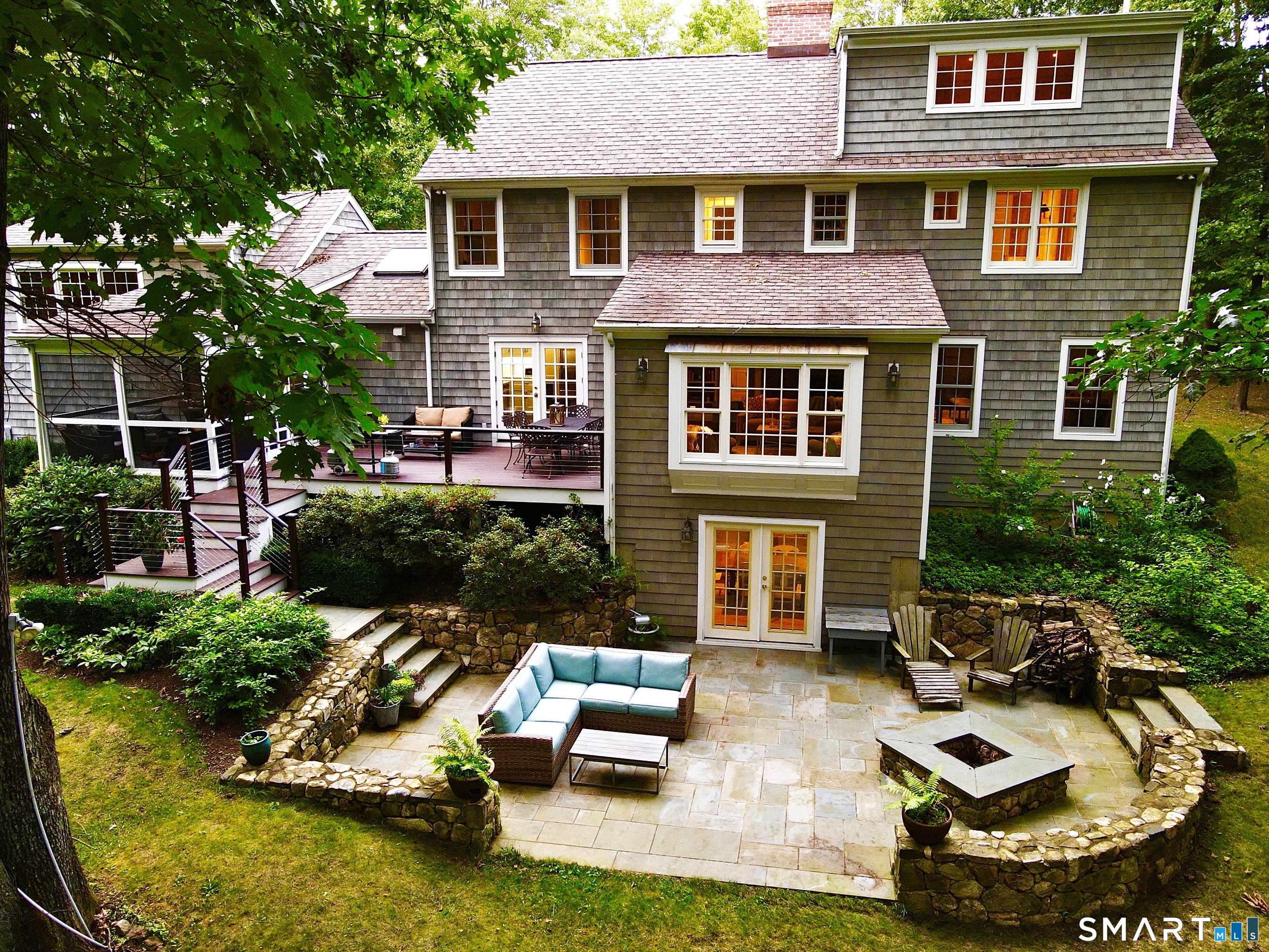 36 Kingswood Place Ridgefield, CT 06877 - Photo 2 of 35