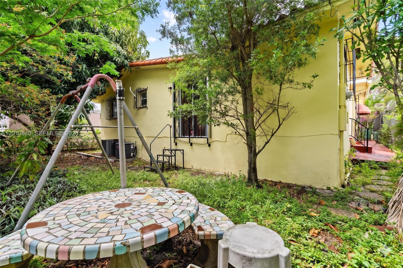 1712 Southwest 13th Street Miami, FL 33145 - Photo 19 of 20