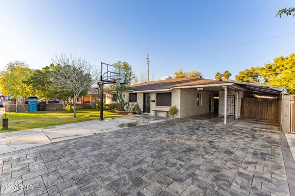 $330,000 | 2810 West San Miguel Avenue, Phoenix, AZ 85017