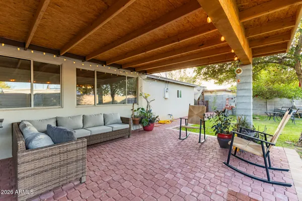 $330,000 | 2810 West San Miguel Avenue, Phoenix, AZ 85017