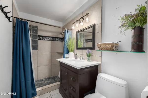 $330,000 | 2810 West San Miguel Avenue, Phoenix, AZ 85017