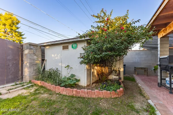 $330,000 | 2810 West San Miguel Avenue, Phoenix, AZ 85017