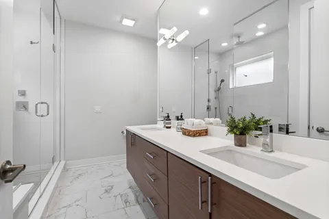 $765,000 | 2731 West Cortez Street, Unit 1, Chicago, IL 60622