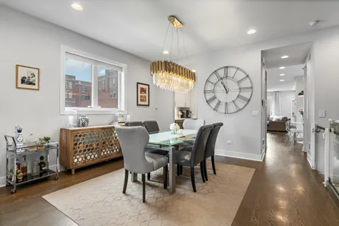 $765,000 | 2731 West Cortez Street, Unit 1, Chicago, IL 60622