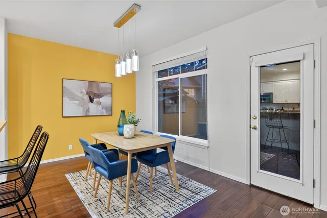 $1,149,000 | 18391 Northeast 97th Court, Redmond, WA 98052