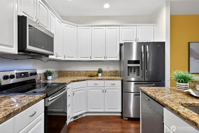 $1,149,000 | 18391 Northeast 97th Court, Redmond, WA 98052