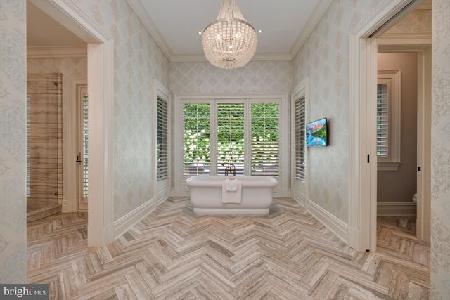 $7,100,000 | 524 Innsbruck Avenue, Great Falls, VA 22066