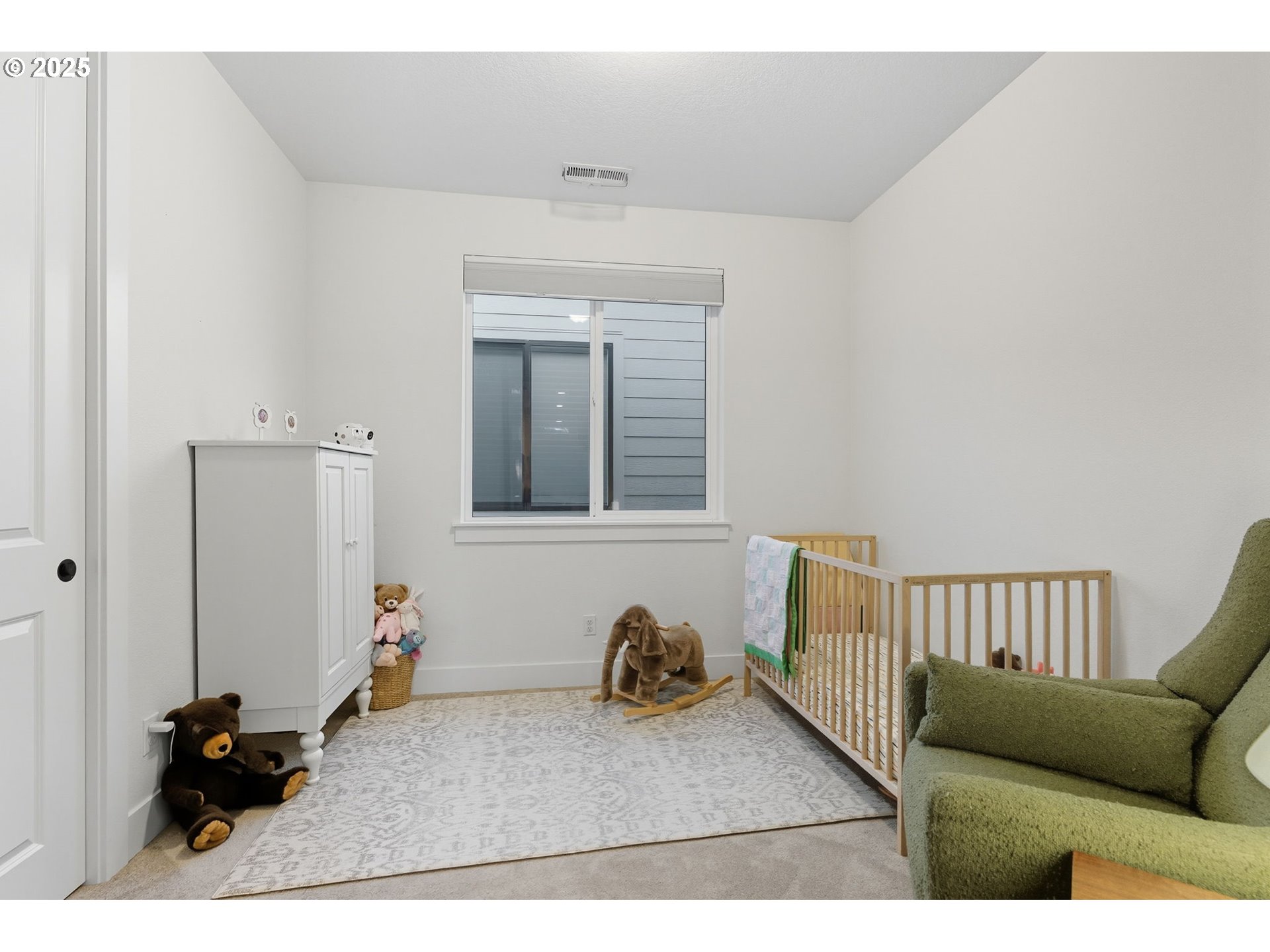 11542 Northwest Kearney Street Portland, OR 97229 - Photo 19 of 41 Bedroom