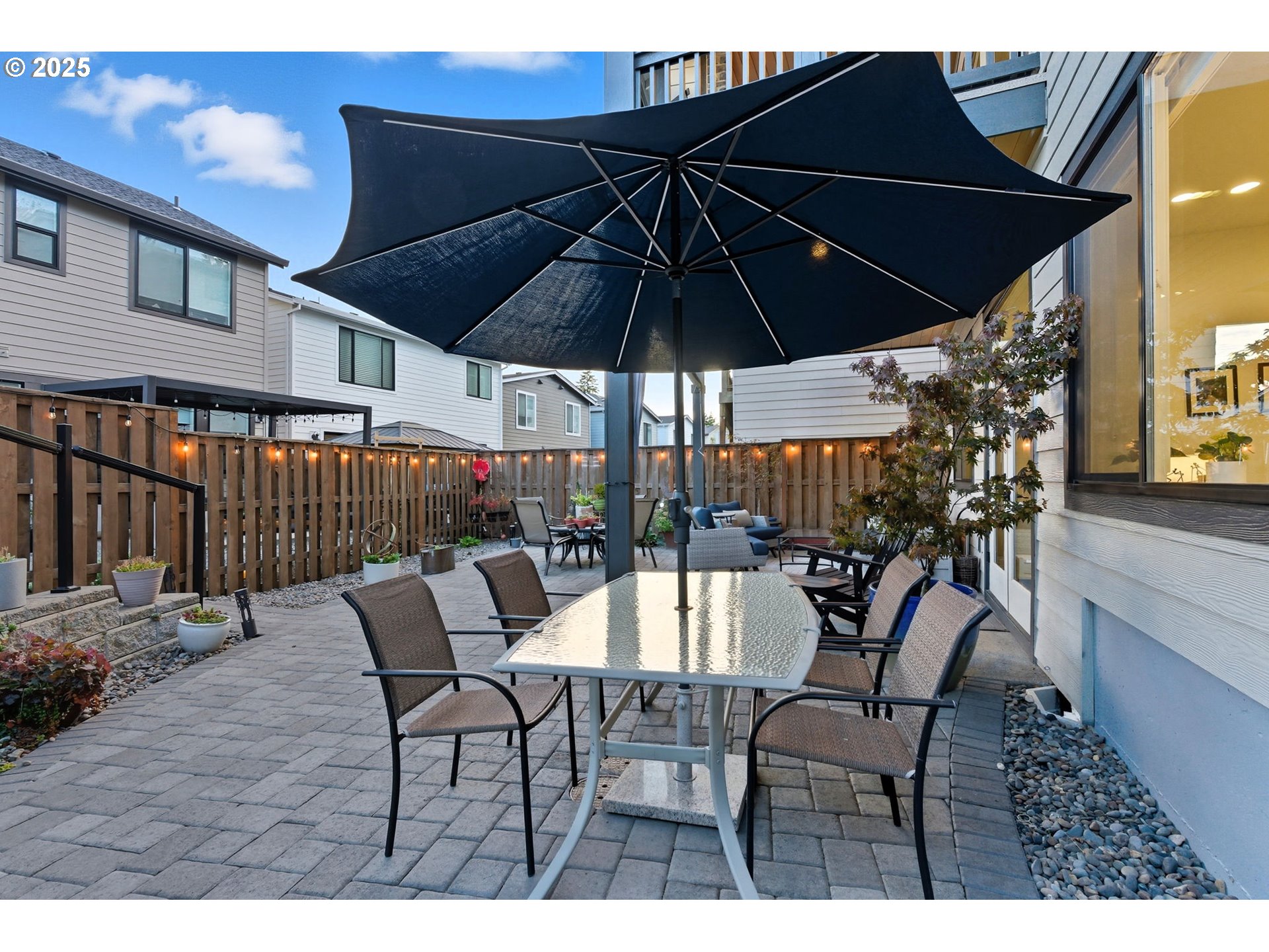 11542 Northwest Kearney Street Portland, OR 97229 - Photo 32 of 41