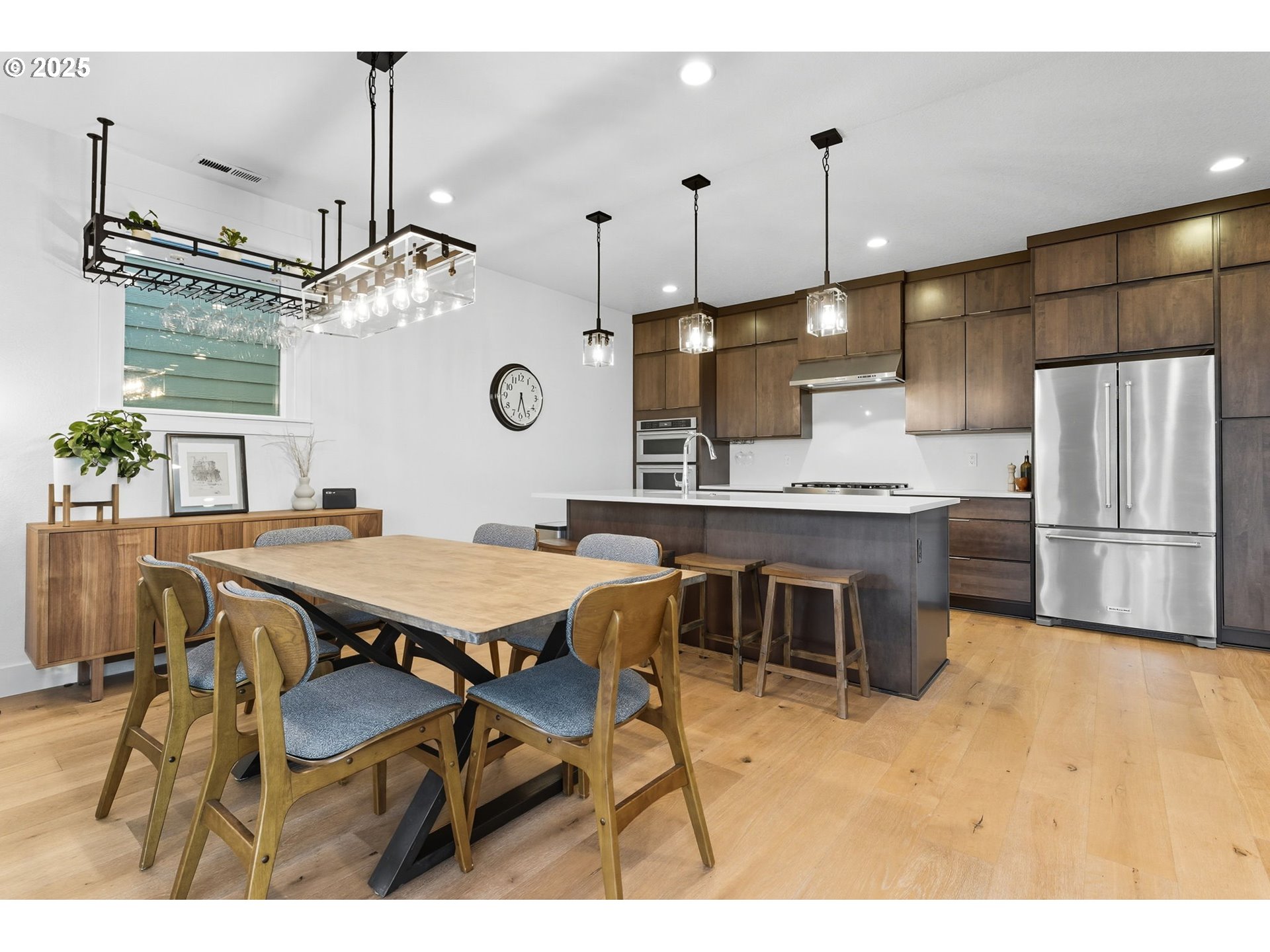 11542 Northwest Kearney Street Portland, OR 97229 - Photo 6 of 41