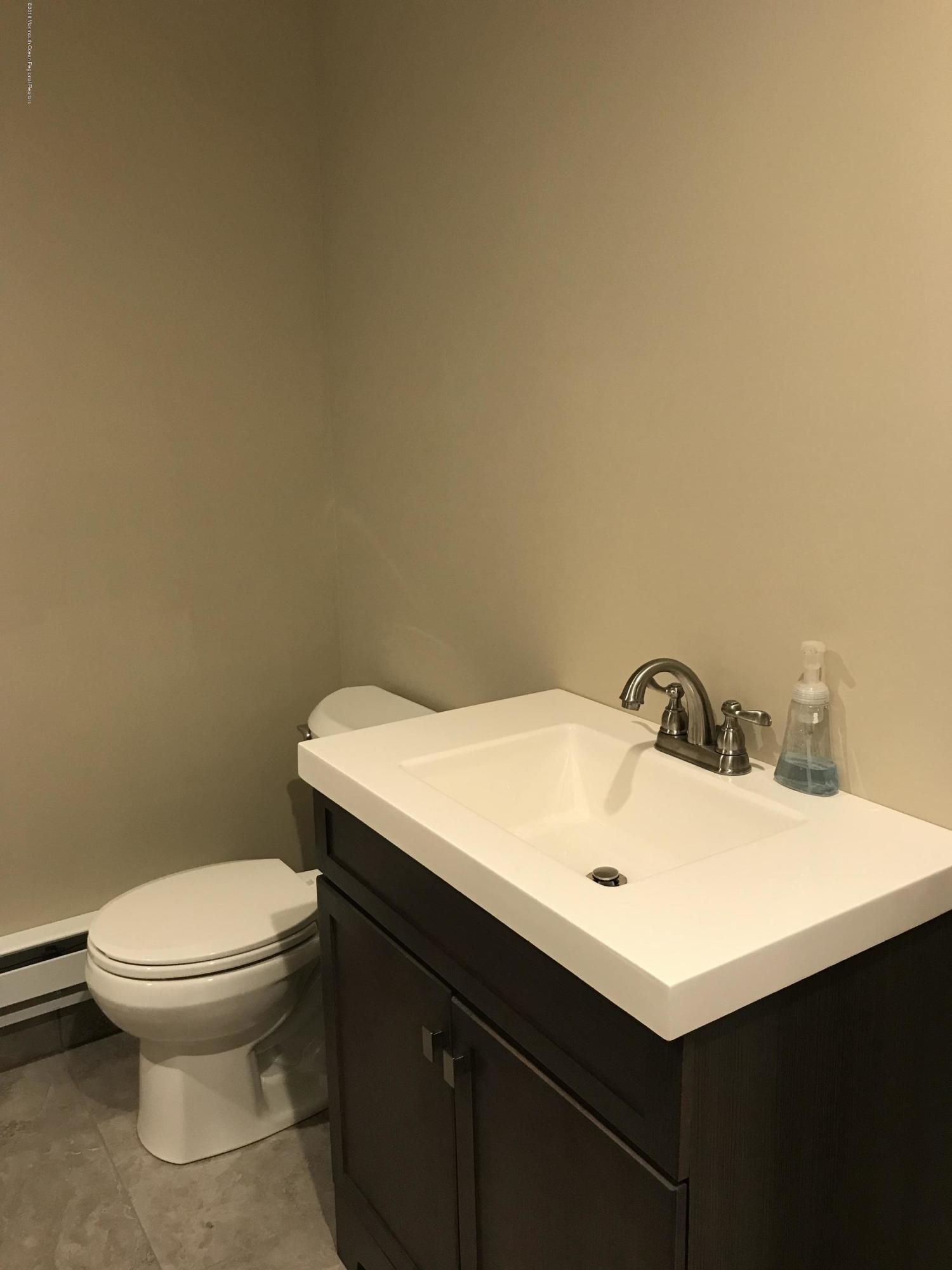 92 East Halls Croft Road, Unit 1000 Freehold, NJ 07728 - Photo 11 of 21 IMG_3186