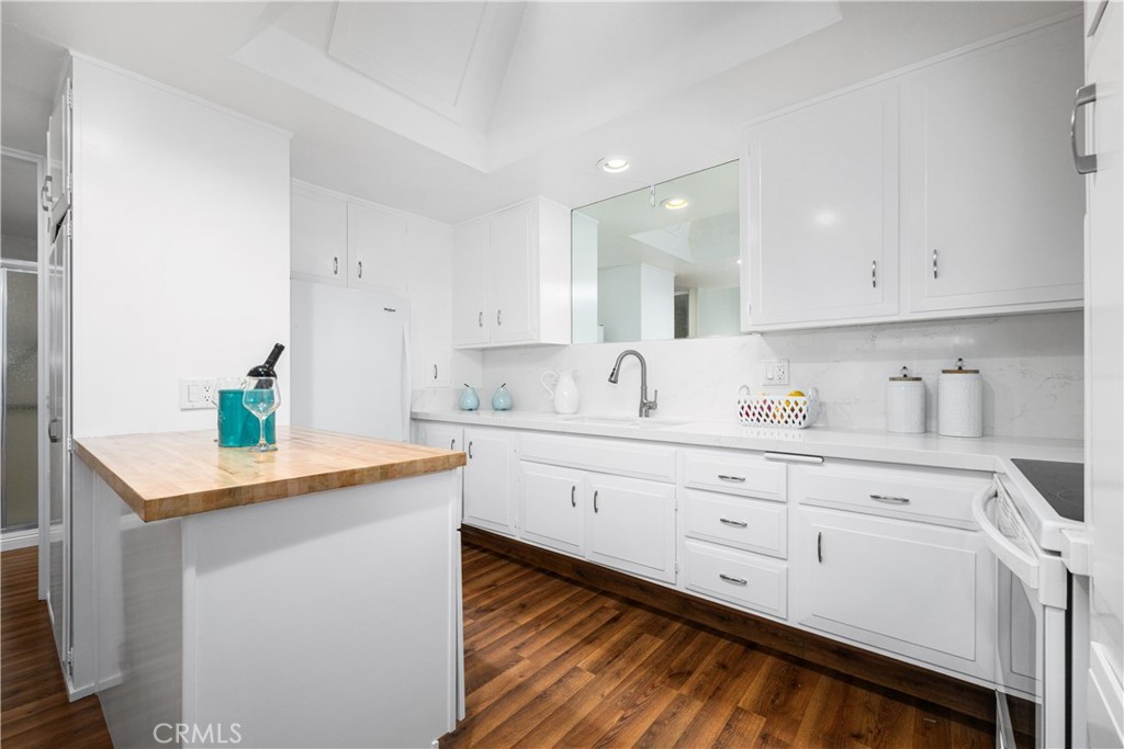 1341 Wee Burn Road, Unit 75K Seal Beach, CA 90740 - Photo 14 of 23