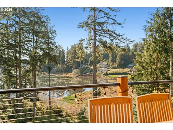 $1,350,000 | 83489 Jensen Lane, Florence, OR 97439