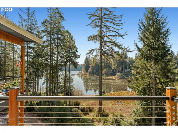 $1,350,000 | 83489 Jensen Lane, Florence, OR 97439